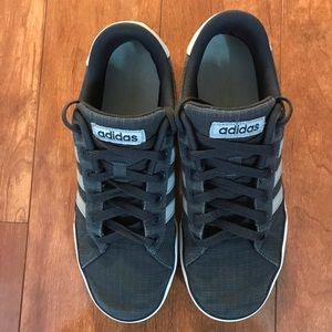 adidas Men’s size 8 SE Daily Vulc Lifestyle Shoe